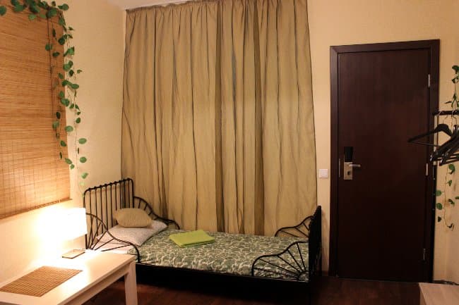 Двухместный номер с двуспальной кроватью и дополнительной кроватью ВОСТОК