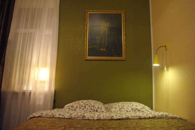 Двухместный номер с двуспальной кроватью и дополнительной кроватью ВОСТОК